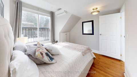 Photo 32 at 109 Sherwood Avenue, Mount Pleasant East, Toronto