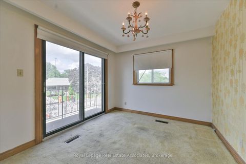 Photo 23 at 135 Jay Street, Maple Leaf, Toronto