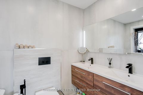 Photo 18 at 61 Marlin Court, London, Newmarket