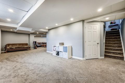 Photo 41 at 2 Laurelbank Crescent, Keswick North, Georgina