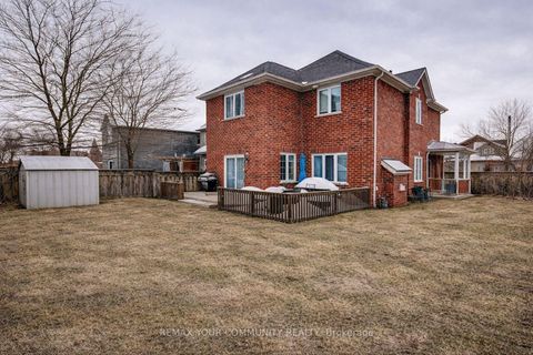 Photo 45 at 2 Laurelbank Crescent, Keswick North, Georgina