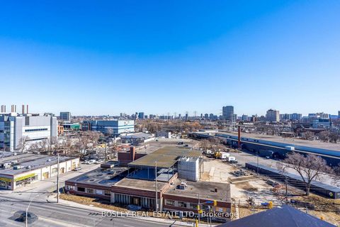 Photo 36 at TH105 - 25 Malcolm Road, Leaside, Toronto