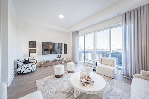 Photo 13 at 22 Chestnut Court, Rural Aurora, Aurora