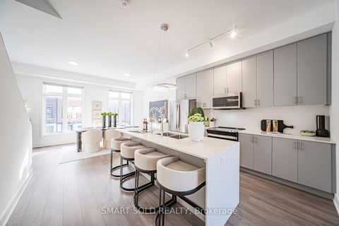 Photo 19 at 22 Chestnut Court, Rural Aurora, Aurora