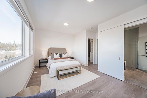 Photo 28 at 22 Chestnut Court, Rural Aurora, Aurora