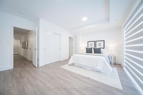 Photo 43 at 22 Chestnut Court, Rural Aurora, Aurora