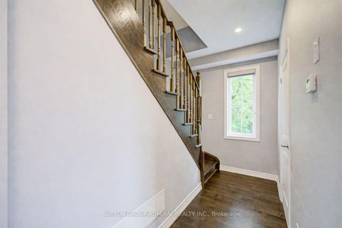 Photo 12 at 3 - 196 Pine Grove Road, Islington Woods, Vaughan