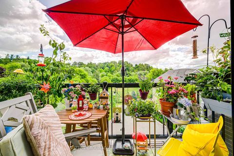 Photo 22 at 3 - 196 Pine Grove Road, Islington Woods, Vaughan