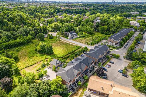 Photo 27 at 3 - 196 Pine Grove Road, Islington Woods, Vaughan