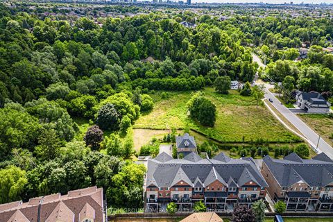 Photo 28 at 3 - 196 Pine Grove Road, Islington Woods, Vaughan