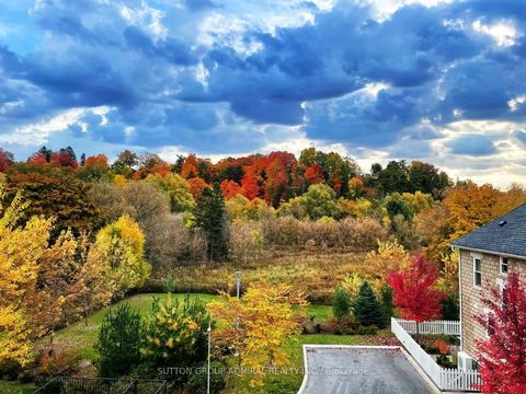 Photo 31 at 3 - 196 Pine Grove Road, Islington Woods, Vaughan