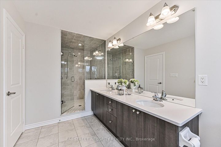 Photo 28 at 45 Portage Avenue, Oak Ridges, Richmond Hill