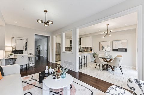 Photo 13 at 45 Portage Avenue, Oak Ridges, Richmond Hill