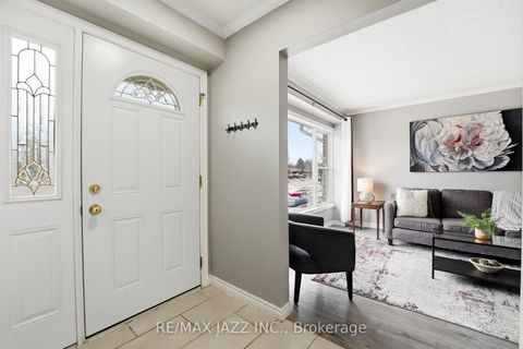 Photo 6 at 85 Ormond Drive, Samac, Oshawa