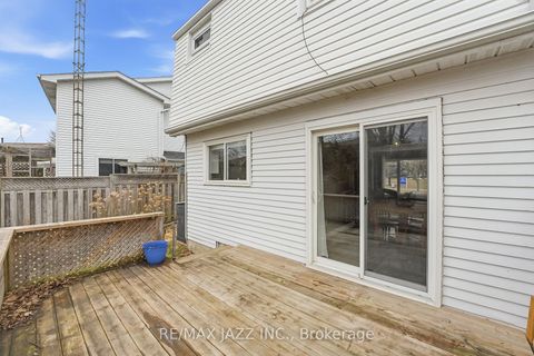 Photo 37 at 85 Ormond Drive, Samac, Oshawa