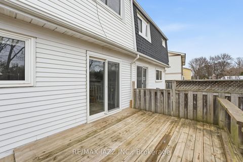 Photo 45 at 85 Ormond Drive, Samac, Oshawa