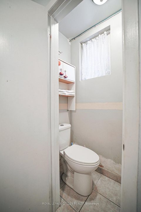 Photo 38 at 347 Harvie Avenue, Fairbank, Toronto