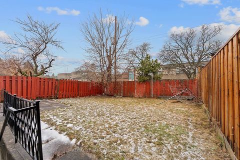 Photo 36 at 28 Fred Bland Crescent, Eglinton East, Toronto