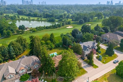 Photo 3 at 55 Bywood Drive, Rosethorn, Toronto