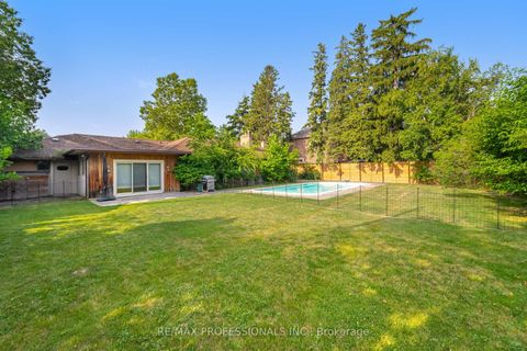 Photo 23 at 55 Bywood Drive, Rosethorn, Toronto