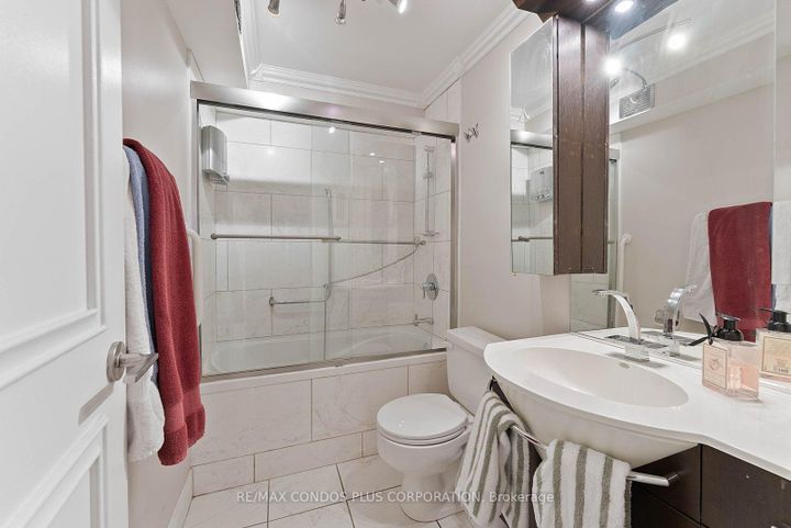 Photo 16 at 511 - 2045 Lake Shore Boulevard W, Mimico, Toronto