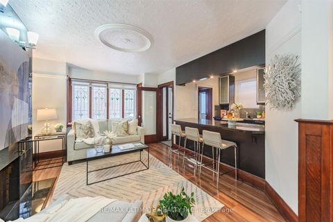 Photo 2 at 46 Lorindale Avenue, Lawrence Park North, Toronto