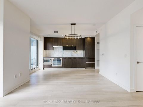 Photo 11 at 1203 - 117 Mcmahon Drive, Bayview Village, Toronto