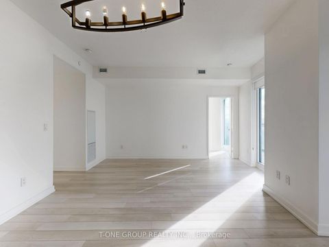 Photo 16 at 1203 - 117 Mcmahon Drive, Bayview Village, Toronto