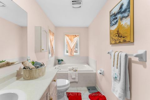 Photo 28 at 14 Mourning Dove Crescent, Malvern, Toronto