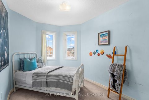 Photo 32 at 14 Mourning Dove Crescent, Malvern, Toronto