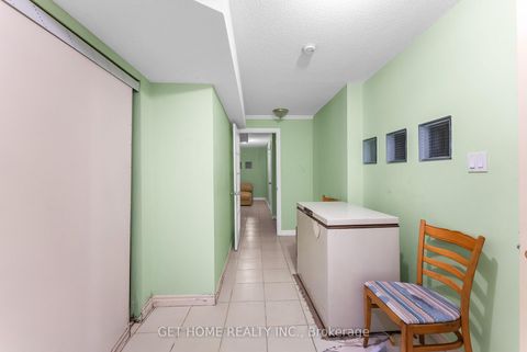 Photo 36 at 14 Mourning Dove Crescent, Malvern, Toronto