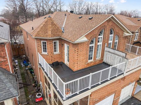 Photo 46 at 14 Mourning Dove Crescent, Malvern, Toronto