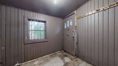 Photo 15 at 82A Augusta Avenue, Chinatown, Toronto