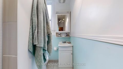 Photo 27 at 82A Augusta Avenue, Chinatown, Toronto