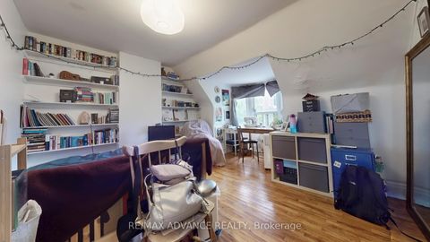 Photo 32 at 82A Augusta Avenue, Chinatown, Toronto