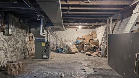 Photo 34 at 82A Augusta Avenue, Chinatown, Toronto