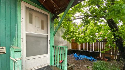 Photo 41 at 82A Augusta Avenue, Chinatown, Toronto