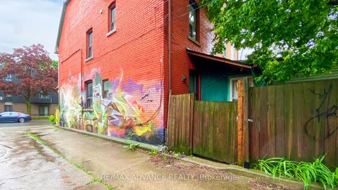 Photo 43 at 82A Augusta Avenue, Chinatown, Toronto
