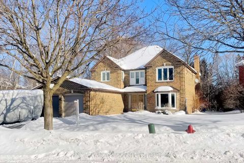 Photo 2 at 16 Willis Drive, Aurora Highlands, Aurora