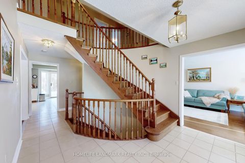 Photo 17 at 16 Willis Drive, Aurora Highlands, Aurora