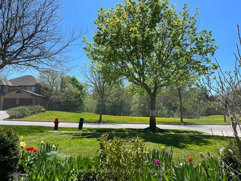 Photo 43 at 16 Willis Drive, Aurora Highlands, Aurora