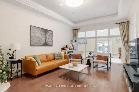 Photo 16 at 5 Long Hill Drive, Jefferson, Richmond Hill