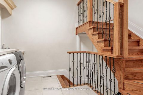 Photo 18 at 5 Long Hill Drive, Jefferson, Richmond Hill