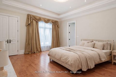 Photo 20 at 5 Long Hill Drive, Jefferson, Richmond Hill