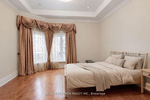 Photo 21 at 5 Long Hill Drive, Jefferson, Richmond Hill