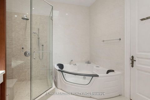 Photo 24 at 5 Long Hill Drive, Jefferson, Richmond Hill