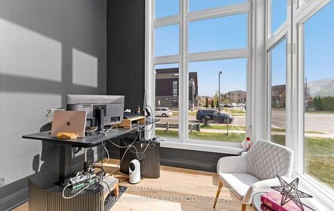 Photo 4 at 88 Cosford Street, Bayview Northeast, Aurora