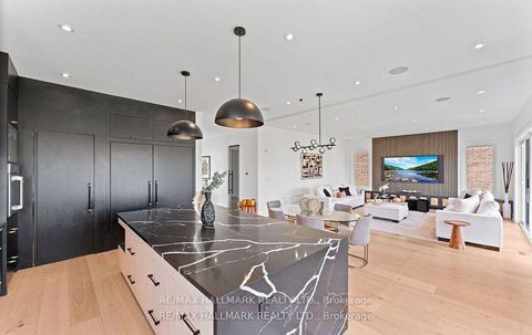 Photo 16 at 88 Cosford Street, Bayview Northeast, Aurora