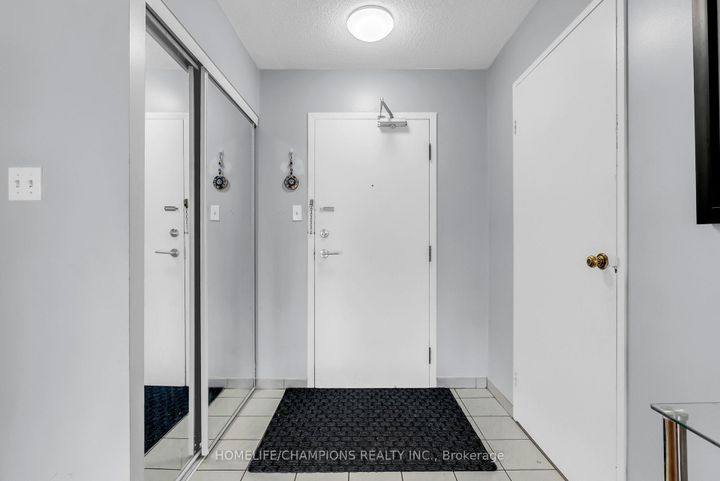 Photo 7 at 1403 - 5 Rowntree Road, Jamestown, Toronto