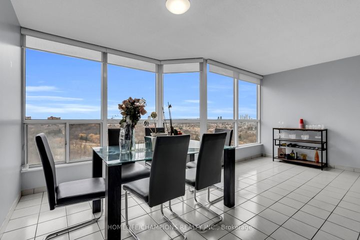 Photo 18 at 1403 - 5 Rowntree Road, Jamestown, Toronto